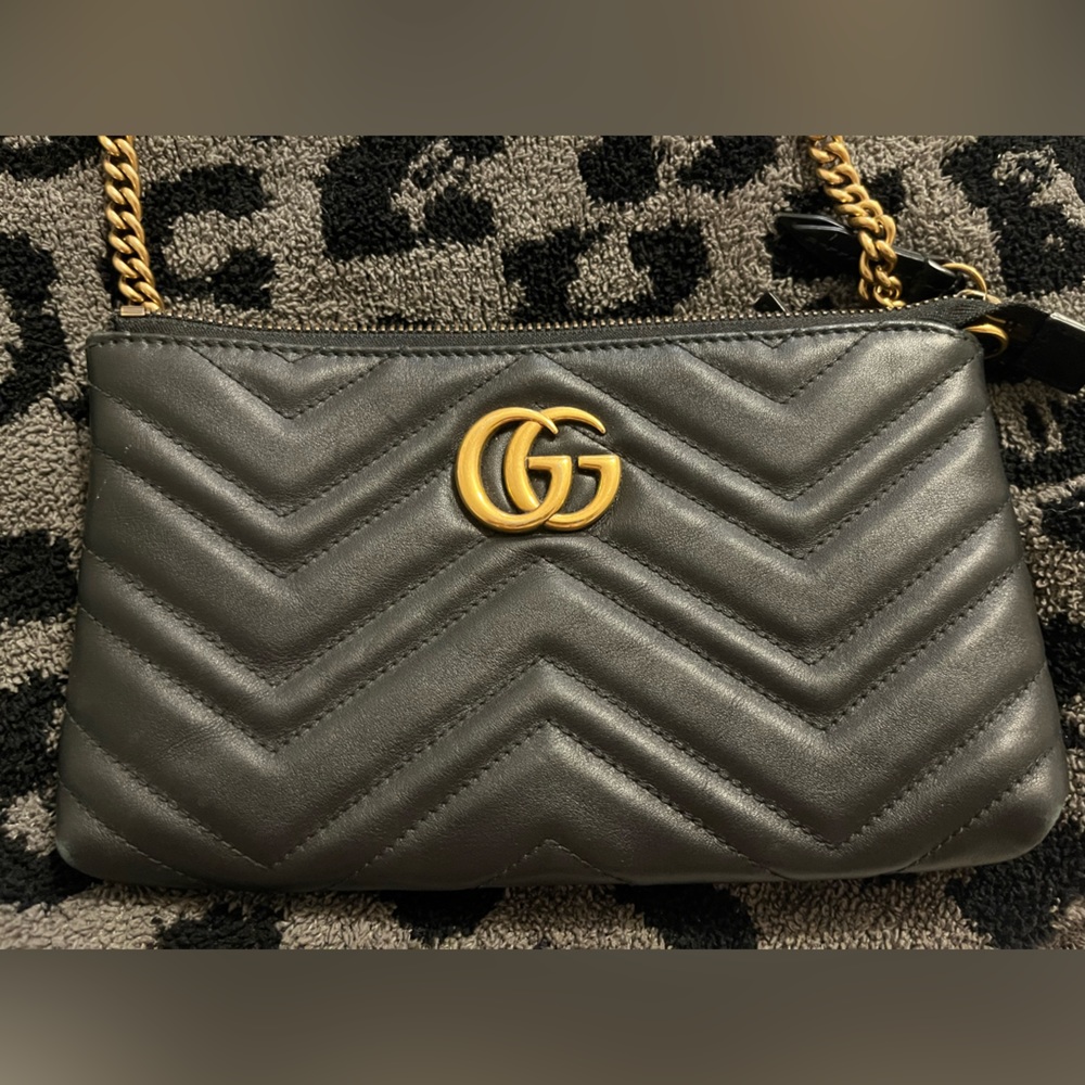 Gucci Marmont Mini Chain Bag (LIKE NEW) Tags from Nordstrom, dust bag &box